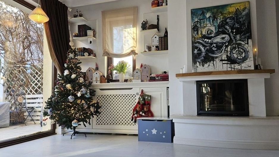 Casa 4 camere | Parcul Mogosoaia | Drum privat cu bariera | P+1+Pod | Semineu - Poză 4