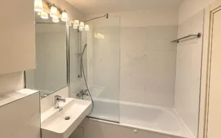 Vânzare apartament lux 2 camere, Complex UP SITE - Aviatiei, parcare și boxă. - Poză 11