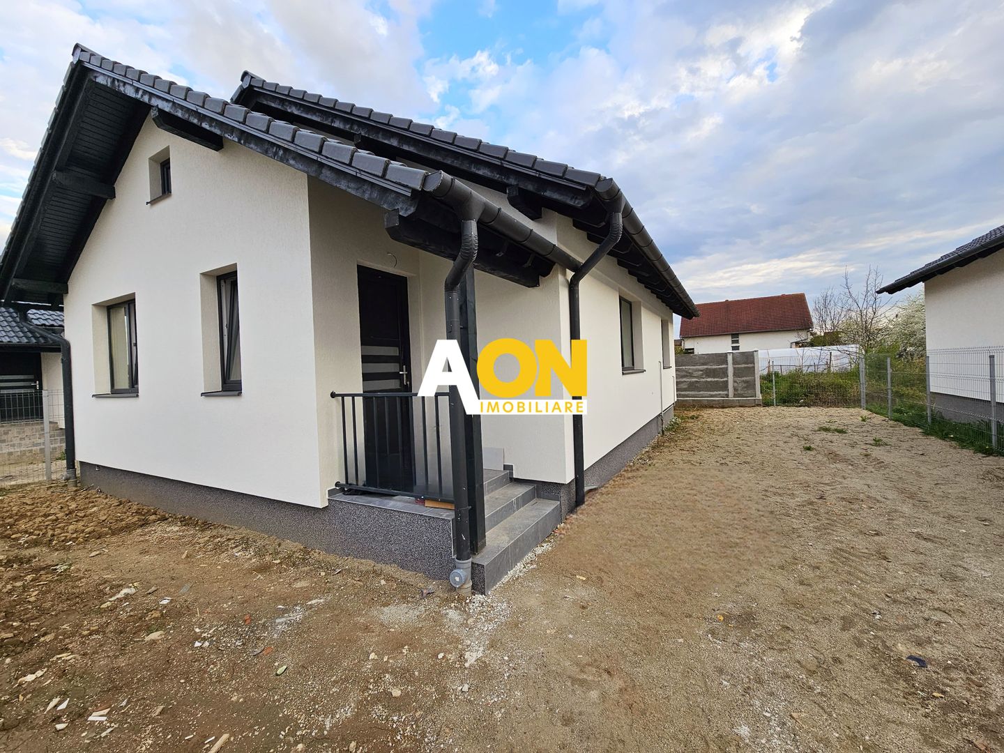 De casa 3 camere, 252mp teren, zona Ampoi 3 - Poză 1