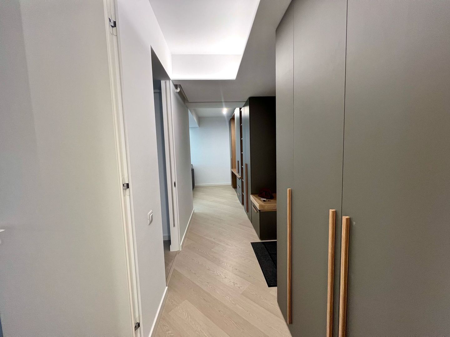 Prima inchiriere apartament 2 camere | Loc Parcare | Cortina North - Poză 8