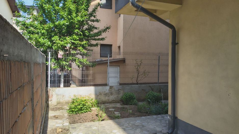 2cam.dec.mob-util complet+curte62mp+parcare/10min metrou D.leonida - Poză 9