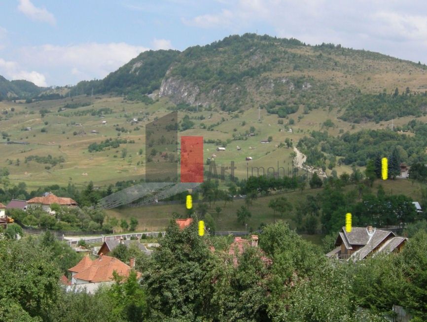 Teren intravilan 3214 mp  în Rucăr cu deschidere 56 m în DN73 - Poză 7