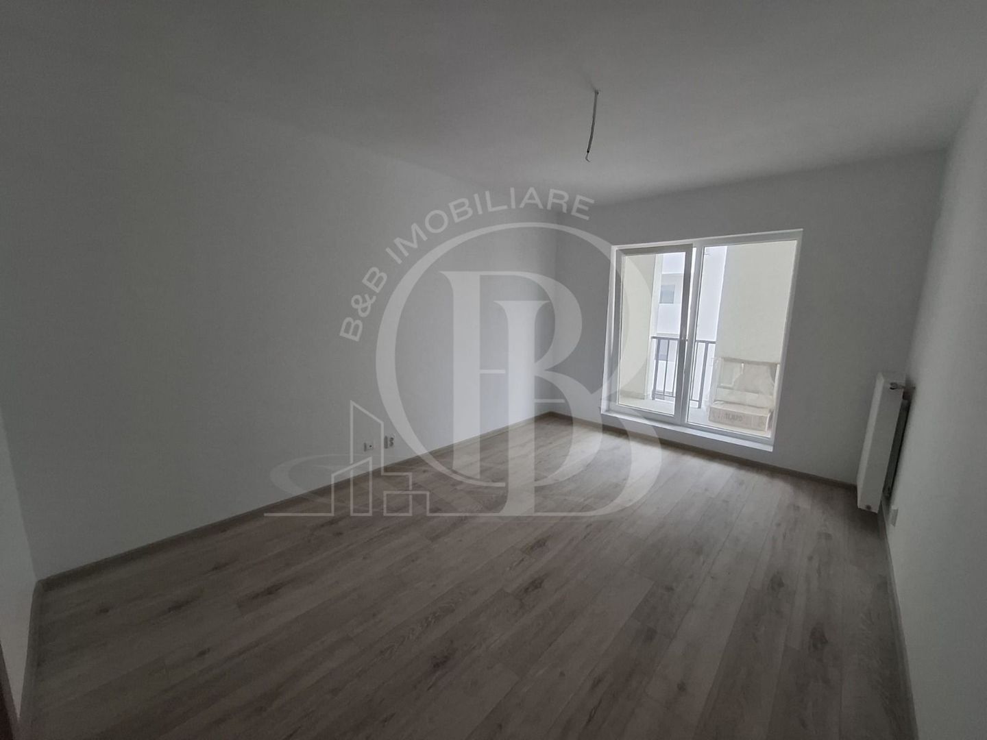 Apartament 3 camere FINALIZAT 100mp Loc parcare inclus - Poză 6