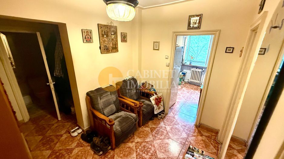 Apartament cu 3 Camere, 2 Bai - Etaj 3 - Zona Podu Ros - Poză 9