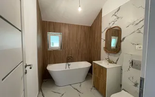 Duplex-4 camere-pozitie excelenta-la asfalt-Remetea Mare - Poză 11