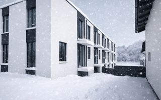 Vânzare, townhouse, 3 nivele, 186 mp, str. Potîrnicii, Codru - Poză 1