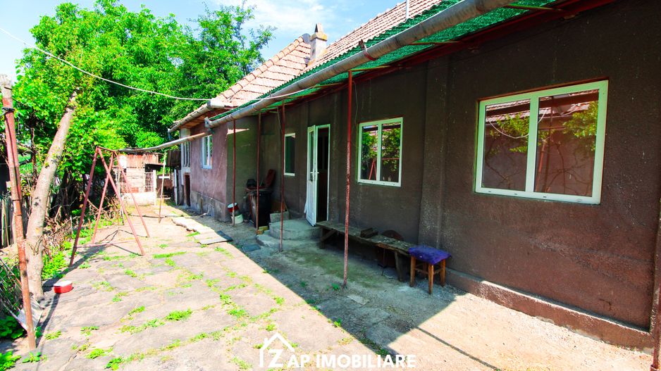 Mureșeni - Casa 80 mp - Teren 784 mp - singur in curte - Poză 1
