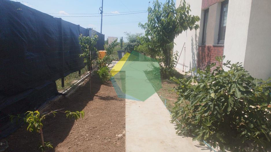 Vilă duplex moderna cu curte generoasa in Otopeni - Poză 10