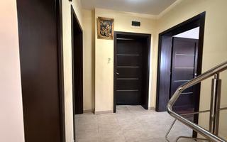 Casa individuala | 7 Camere cu baie proprie | Promenada - Poză 9