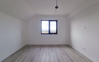 De Vanzare Casa Sanpetru | Teren 468mp | Intabulata | 10 min de Coresi Mall - Poză 11