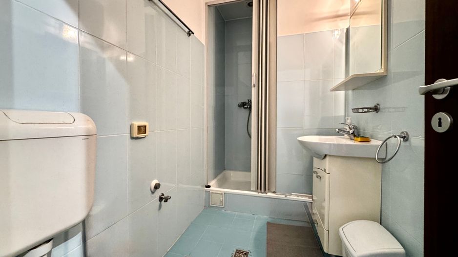Apartament 2 camere, primitor, in zona Centrala-Universitate - Poză 13