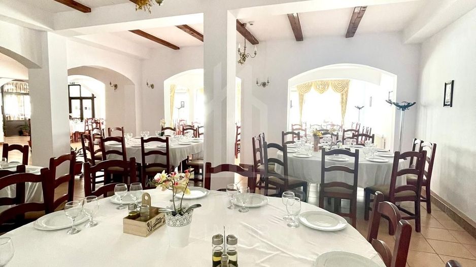 DE VÂNZARE ÎN EXCLUSIVITATE! Pensiune în Curmătura, Sibiu! - Poză 11