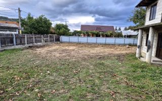 Casa de vanzare la 7 km de Onești - Casin - Poză 2