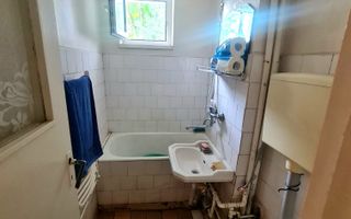 Apartament 3 camere | Decomandat | Dâmbu Pietros | Parter | Izolat - Poză 4