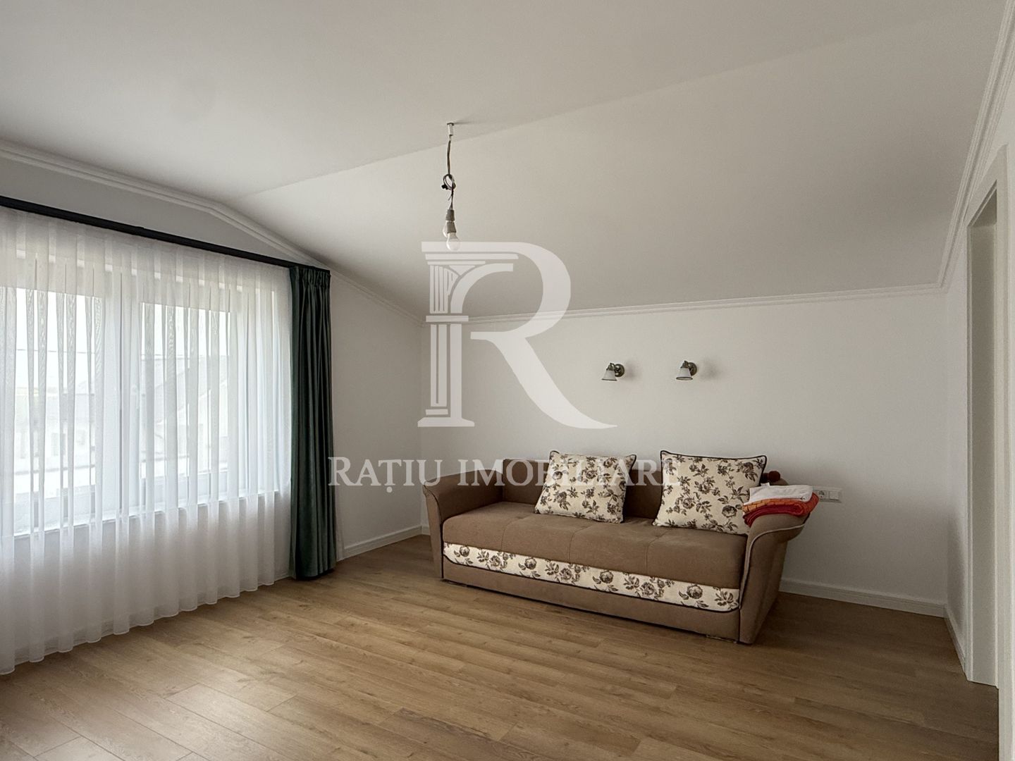 Casa cu 5 camere la cheie | Santandrei | Bihor - Poză 12