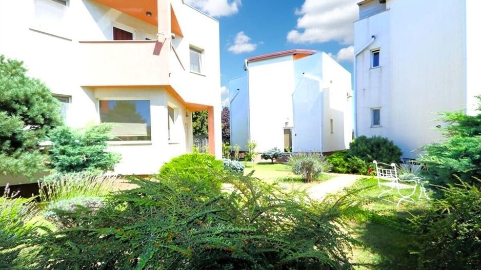 Mamaia Nord - Scoica Land, casa de vacanta la mare, P+1E+Terasa! - Poză 35