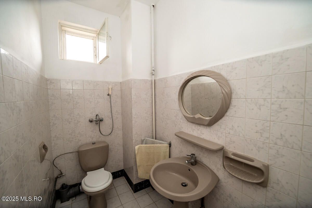 Freidorf - Vila Multifunctionala - D+P+1, 380 mp utili! - Poză 12
