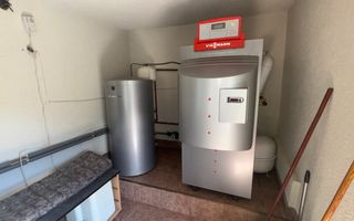 VILA 5 CAMERE, TEREN 4520 MP, LERESTI, ARGES - Poză 10