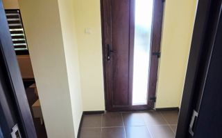 🏡 Casă renovată cu 6 camere, teren 557 mp – Berceni, Prahova - Poză 45