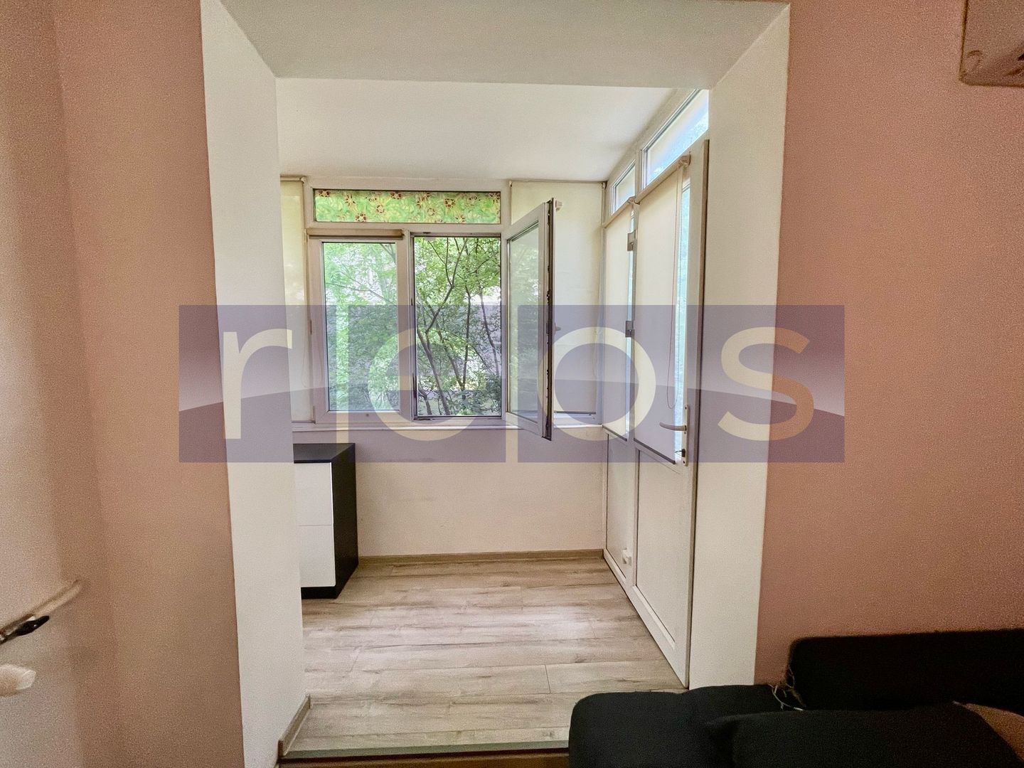 VANZARE APARTAMENT 2 CAMERE RENOVAT DUBLU VEDERE 55MP ZONA  TITAN/BALTA ALBA - Poză 5