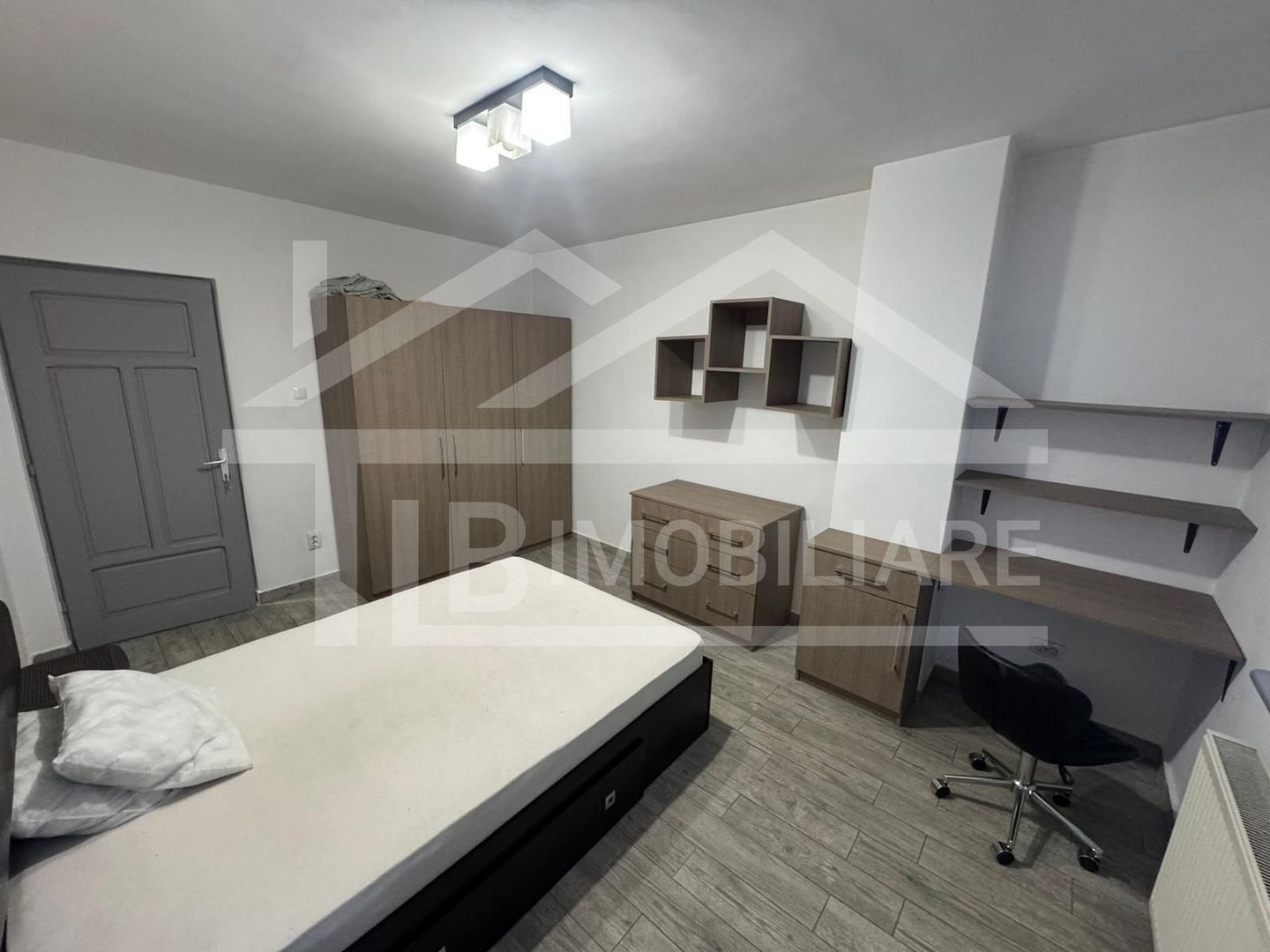 Apartament de 3 camere, decomandat, modern, 70mp, Zona UMFST - Poză 7