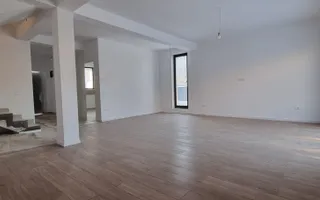 Confort și Siguranță într-o Vilă Individuală Premium. - Poză 15
