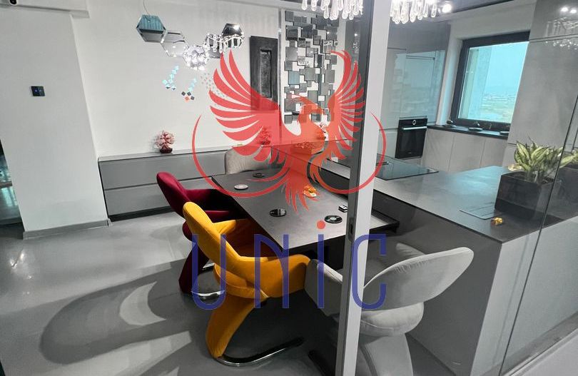 Lux Unic, 120 mp, 2 niveluri, Promenada Mall - Poză 8