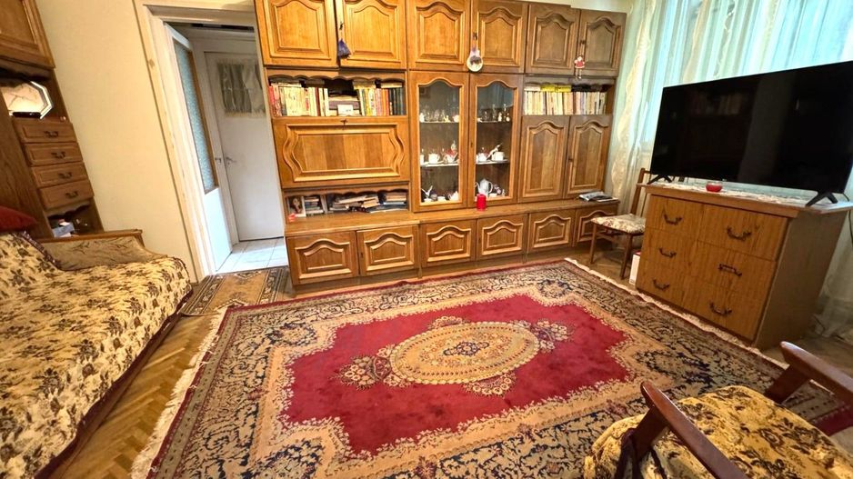 Apartament 2 camere, etaj 3, în inima cartierului Tiglina 2 - Poză 1