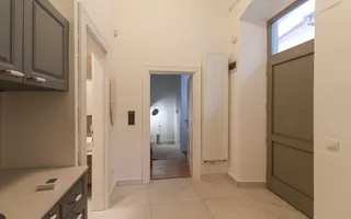 Apartament deosebit cu 4 camere in centrul orasului Cluj Napoca - Poză 14