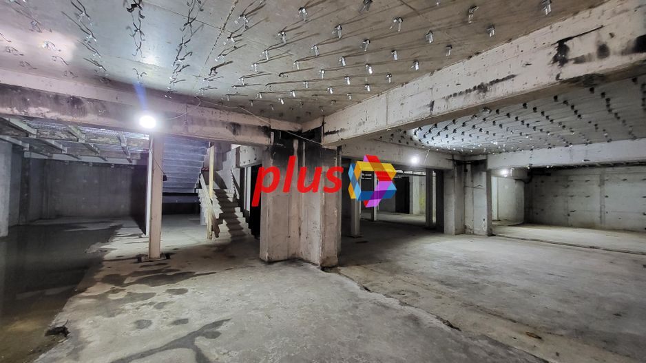 Clădire mixta -3600 mp - Poză 11