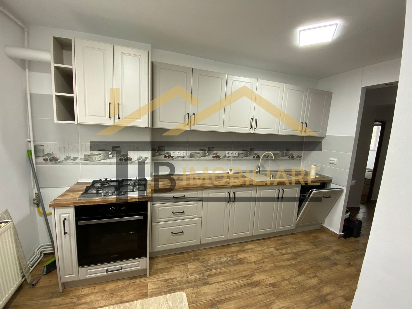 Apartament de 3 camere, decomandat, 70mp, zona strazii Marasti - Poză 9