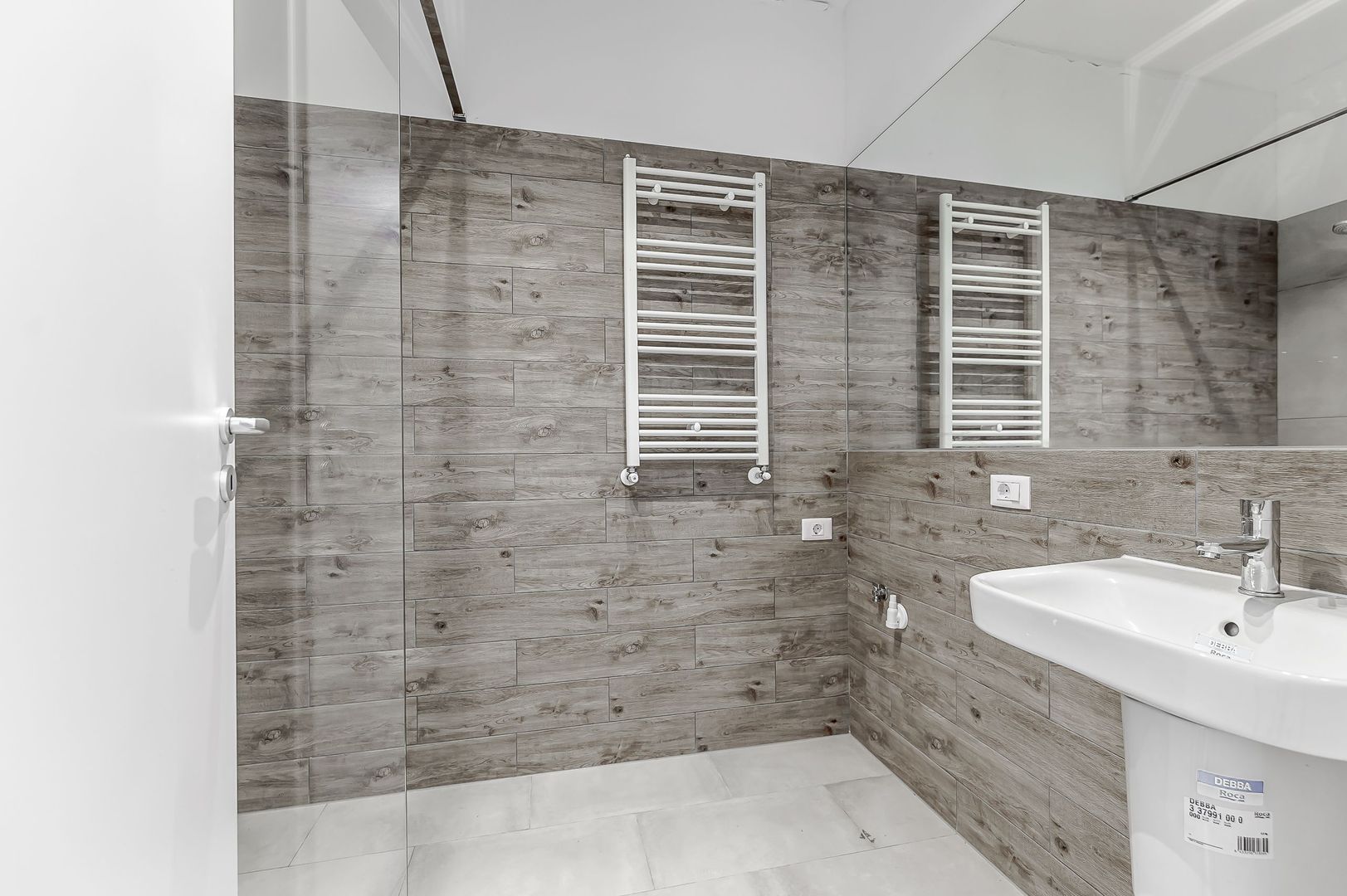 Apartament  4 camere cu gradina  Ared City  R35 - Poză 18