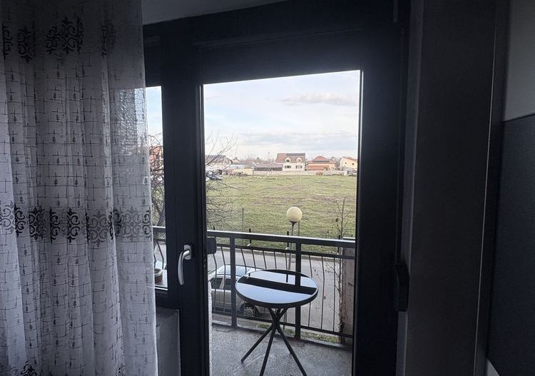Apartament cu 2 camere - Poză 3