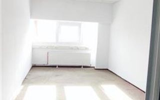 hale in parcul Roman sau tractorul - Poză 10