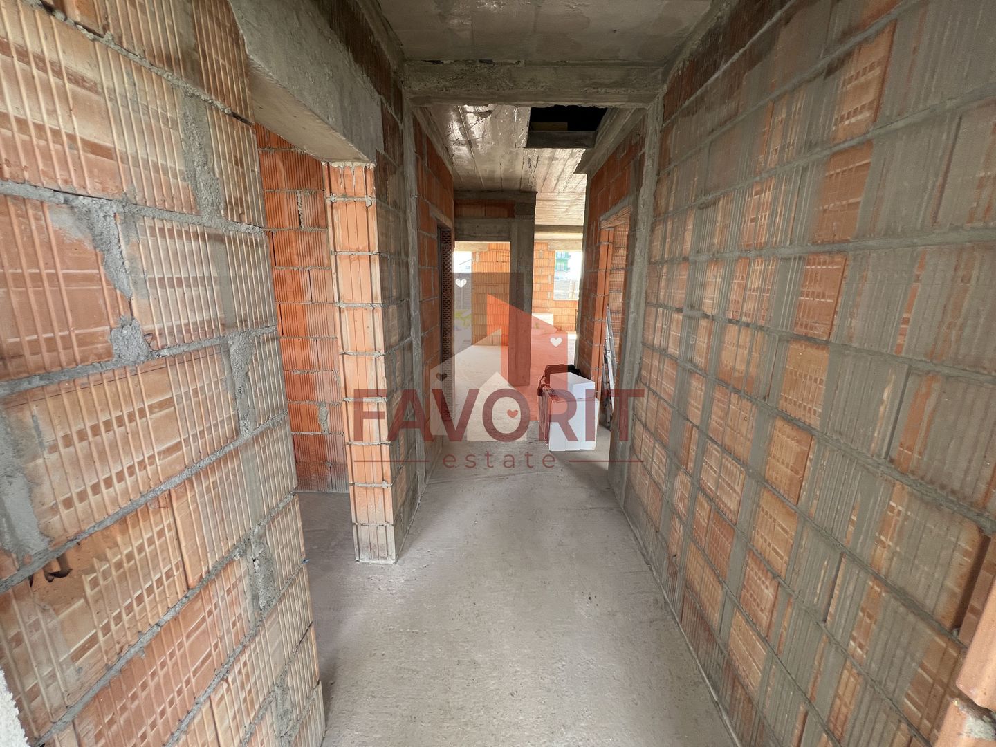 Duplex pe parter | 4 Camere | 2 Bai | Posibilitate mansardare | Giroc - Poză 15