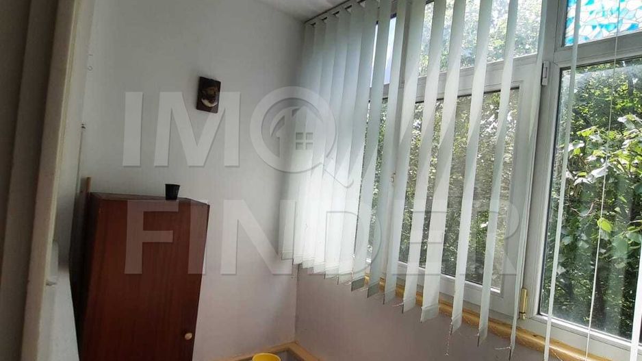 Garsoniera Detunata cu Parcare - Poză 4