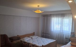Garsonieră spatioasa - 42 mp - Ultracentral - 420€ - Poză 2