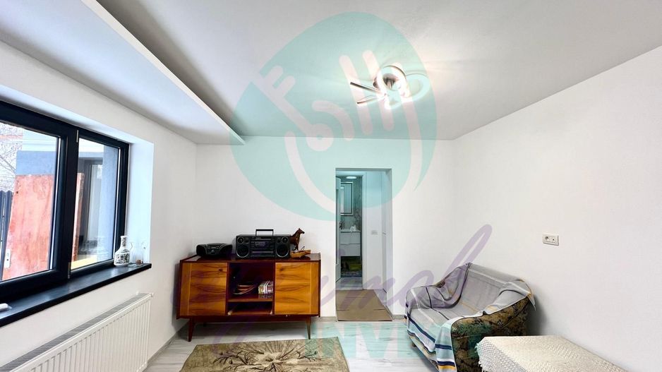 Două corpuri de casă | Birouri / Locuire | Curte 189mp| Șoseaua Alexandriei - Poză 4