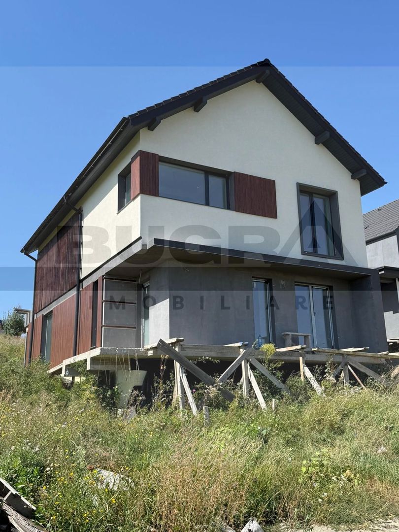 Casa individuala cu 5 camere,  136 mp+700 mp teren, Zona Chinteni - Poză 1