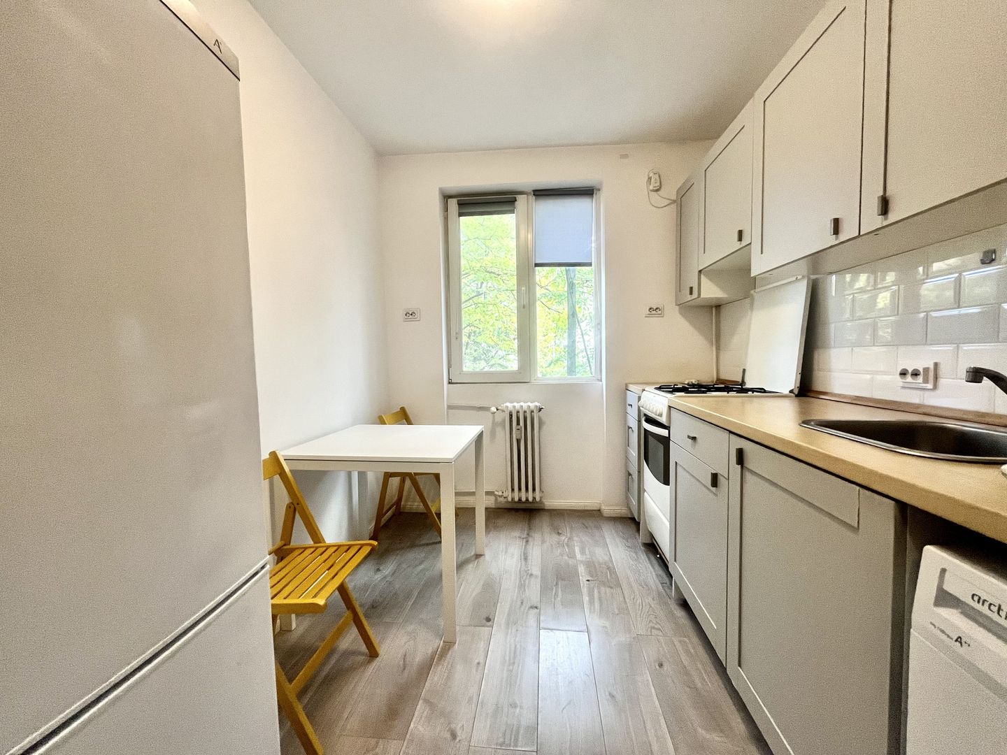 Apartament cu 2 camere, chiriaș inclus, în zona Centrala - Popa Șapcă - Poză 17