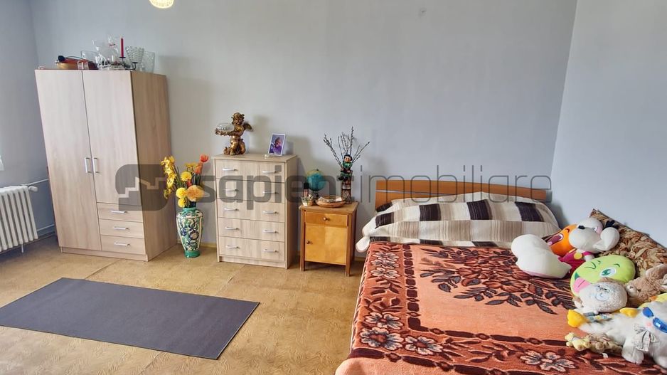 Apartament 3 Camere Decomandat - Poză 3