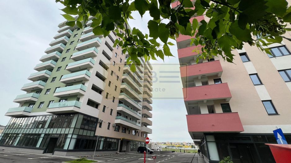 Spatiu comercial / Office NOU Podu Ros - Piata Nicolina - Poză 1