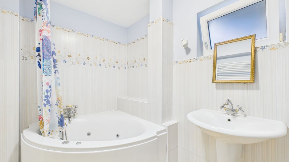 Apartament cu 2 camere de vânzare în zona Capitale - Poză 7