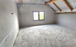 🌿 Casa cu Teren de vânzare – Valea Jelnei - Poză 14