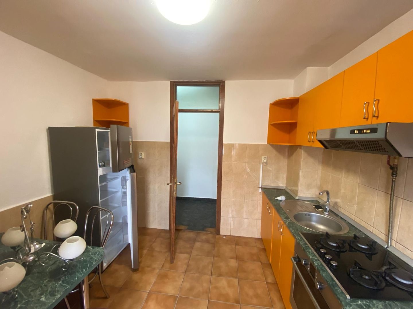 De închiriat Apartament cu trei camera  Lugoj - Poză 2