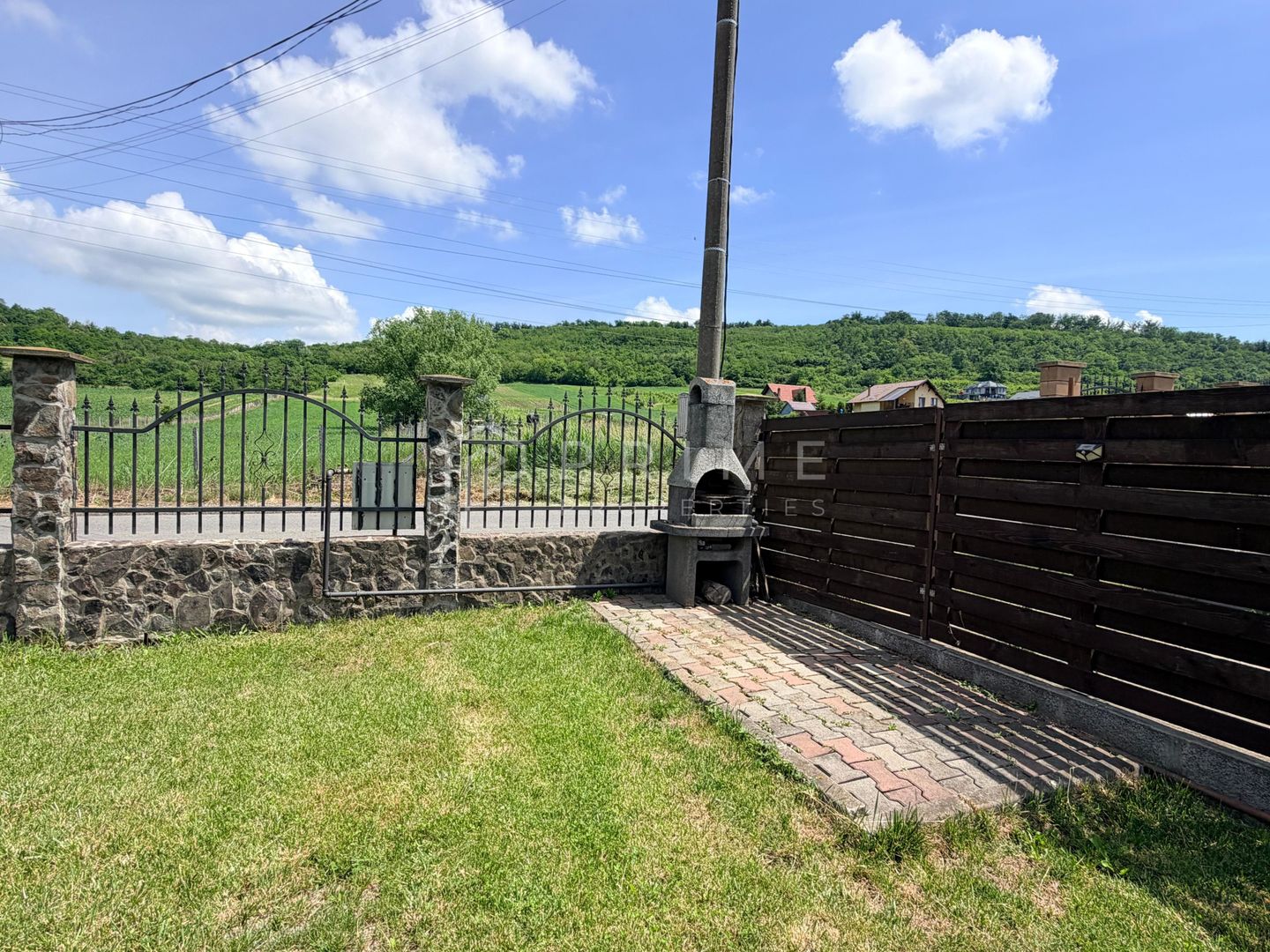 Casă individuală la 1 km de Târgu Mureș | 110 mp | Garaj | Terasă mare - Poză 27