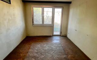 Apartament cu 2 camere și balcon mare, Micro 3 – pregătit ptr renovare - Poză 1