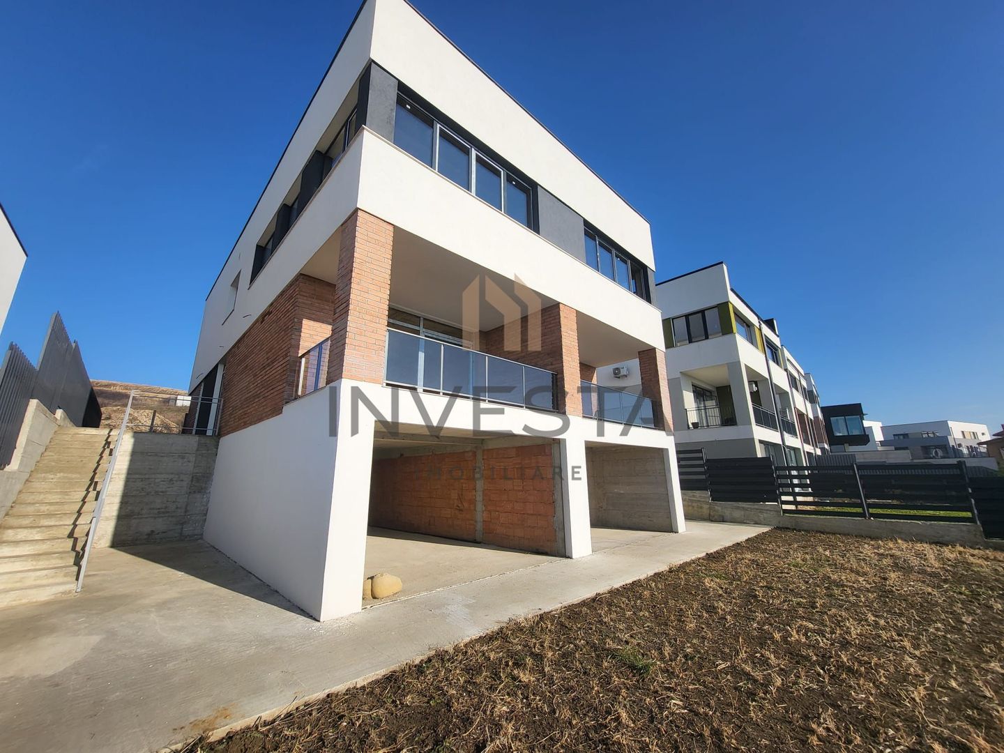 DE VANZARE DUPLEX CARTIER VORONET - Poză 2