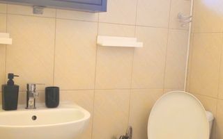 Apartament cu 2 camere, 70 mp -  Casa - zona centrala - Poză 15