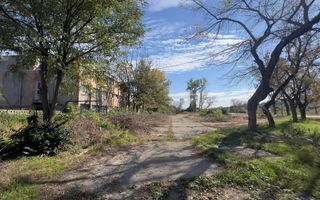 Teren plus Cladire in Onesti - Poză 3